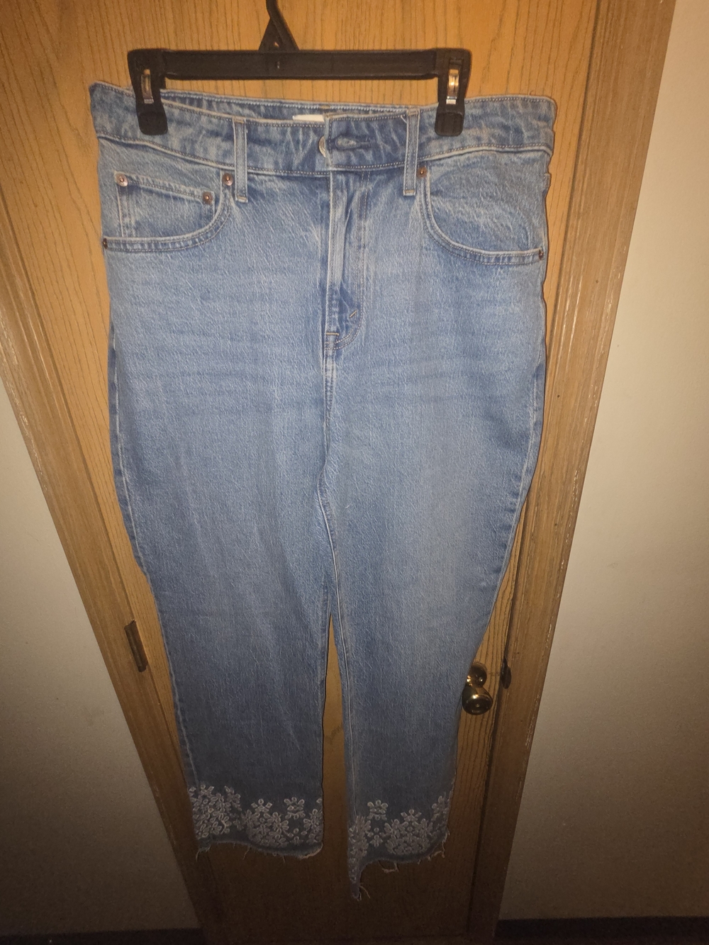 NWT Curve Love High Rise 90s Relaxed Cutwork Embroidered Jean